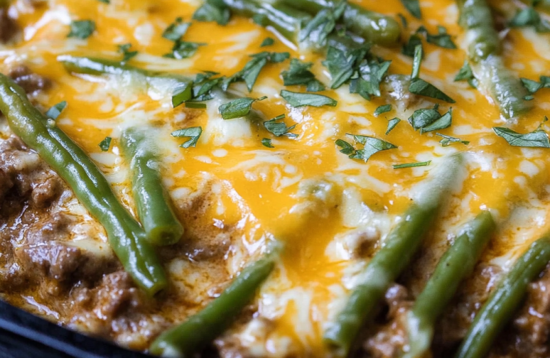 Easy Keto Ground Beef Casserole with Green Beans