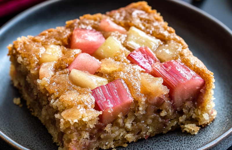 Grandma’s Rhubarb Cake Recipe
