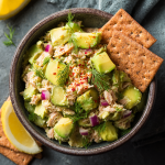 5-Min Avocado Tuna Smash with Crackers