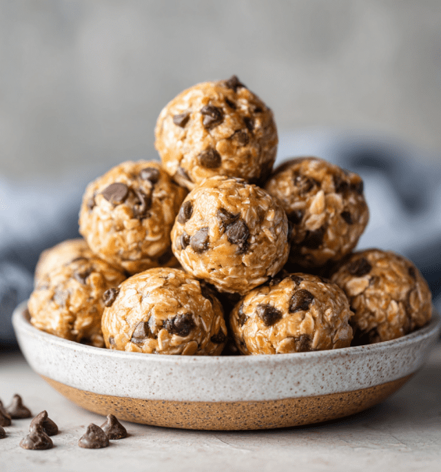 3-Ingredient Peanut Butter Oatmeal Balls