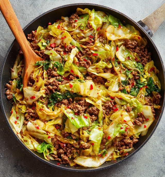 Healthy Ground Beef & Cabbage