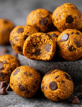 Pumpkin Protein Bites with Chocolate Chips