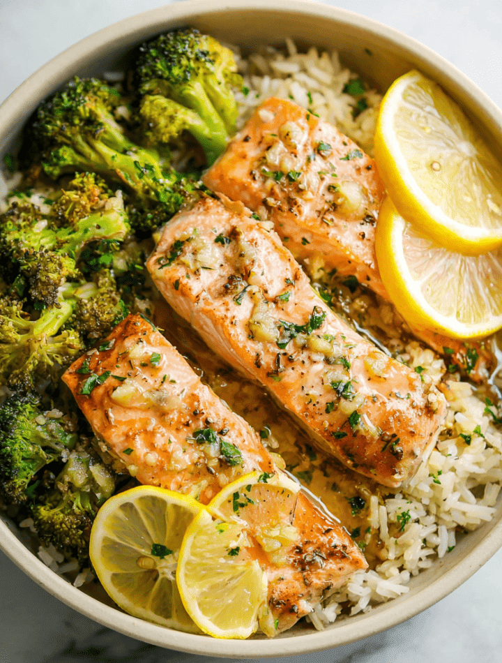 Garlic Lemon Salmon Rice Bowls