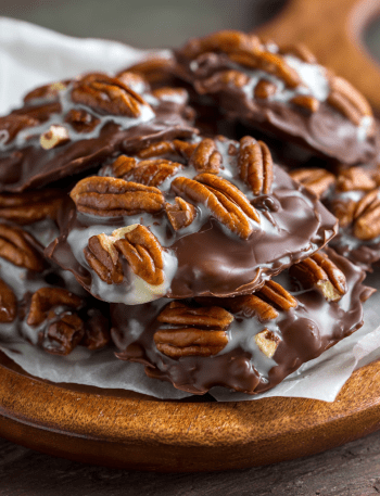 Crockpot Chocolate Turtles