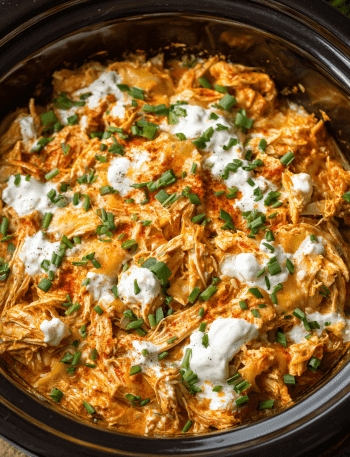 Creamy Crockpot Buffalo Ranch Chicken