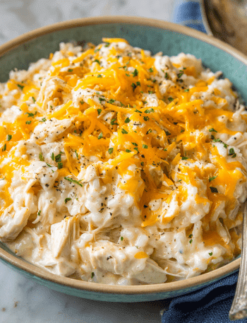 Crockpot Cheesy Chicken and Rice