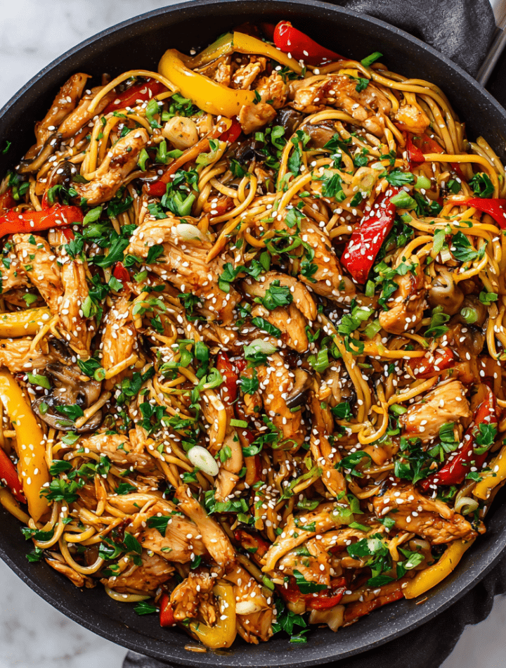 Ultimate Chicken Lo Mein