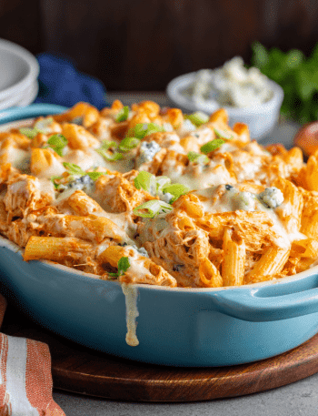 Buffalo Chicken Baked Ziti