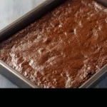 Easy keto brownies made with almond flour, low-carb and delicious dessert.