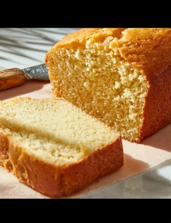 Deliciously easy yogurt cake prepared with fresh ingredients.