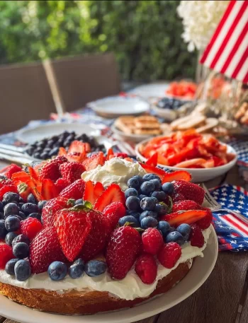 Simple patriotic picnic setup for Memorial Day celebration outdoors