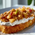 Delicious apple pie toast topped with cinnamon and apples.