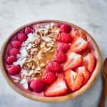 Low calorie smoothie bowl with fresh fruits and toppings