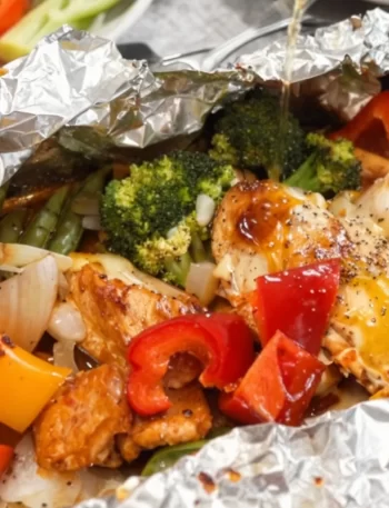 One-Pan Teriyaki Chicken Foil Packets ready to serve in 25 minutes.